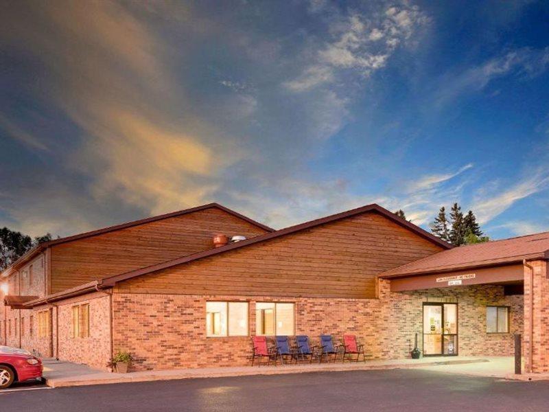 Hotel Super 8 By Wyndham Ashland Exterior foto